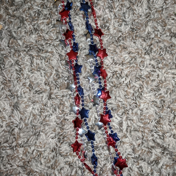 NEW! Red, Blue, and Silver Star Necklaces - Picture 4 of 5